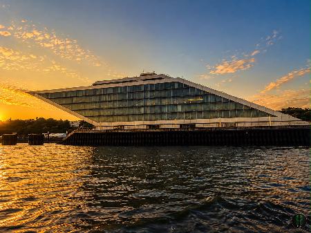 Cruise Center Baakenhoeft